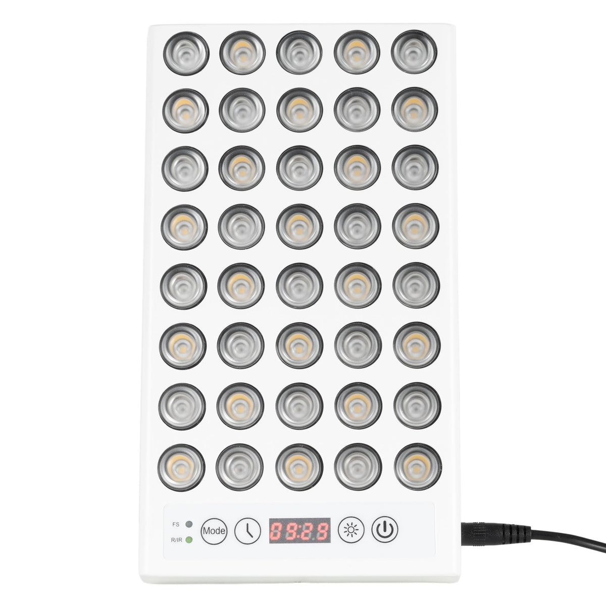 Forsiden av Resty dagslyslampe med 40 LED-er og kontrollpanelet. Målt (leverandørrapport, EVERFINE HAAS-1200): 1428 lm, 5430 K.